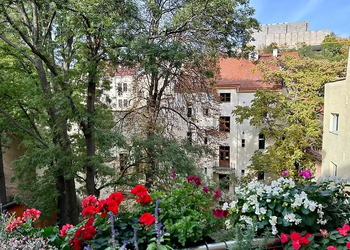 Green Balcony & King Size Bed