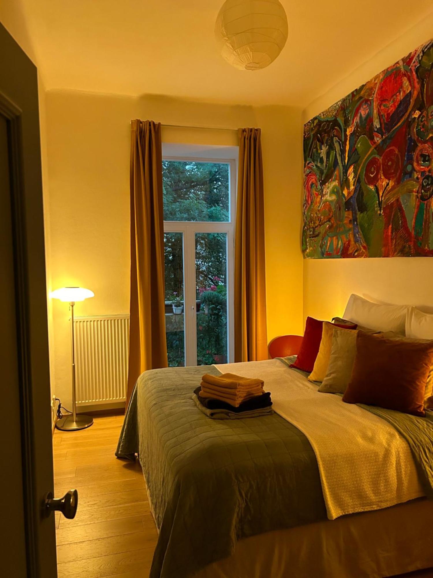 Apartment Balcony & King Size Bed Prague